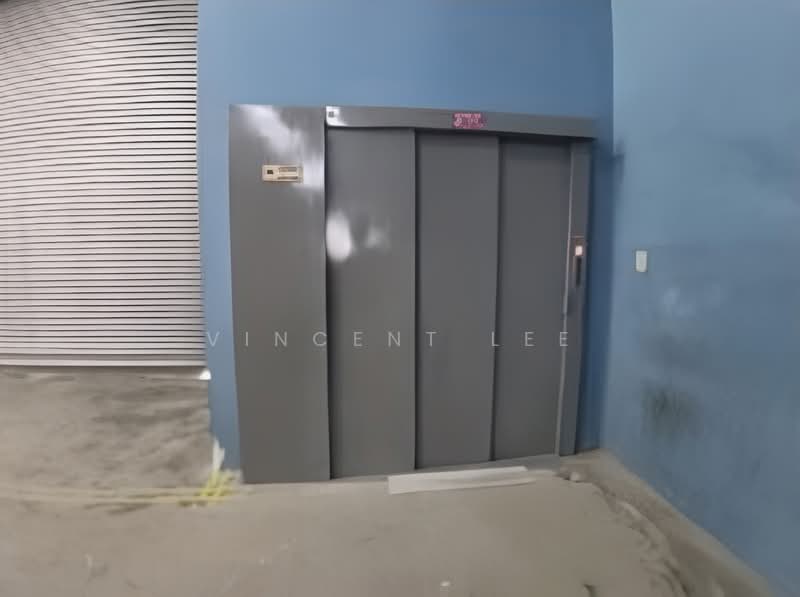 Gudang untuk Disewa di Taman Perindustrian Meranti Jaya (Puchong) - Vincent Lee - Interior - PropertyGuru.com.my