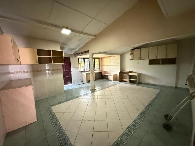 2-storey Terraced House for Rent in Petaling Jaya (Selangor) - David Lao - Kitchen - PropertyGuru.com.my