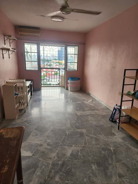 Kondominium untuk Dijual di Genting Court Condominium - William Yeoh - Living Room - PropertyGuru.com.my