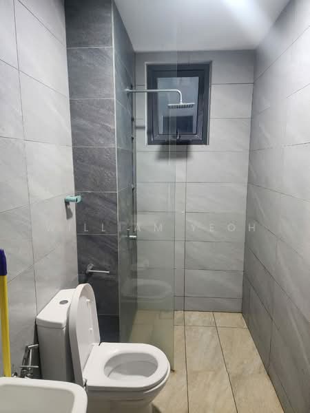 Condominium for Sale at Bennington Residences @ SkyArena - William Yeoh - Bathroom - PropertyGuru.com.my