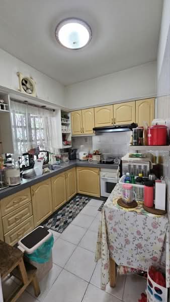 Banglo Pautan untuk Dijual di Tropicana (Petaling Jaya) - Riko Choo - Kitchen - PropertyGuru.com.my