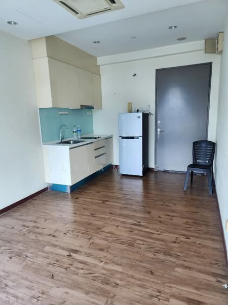 Service Residence for Sale at The Loft @ ZetaPark - William Yeoh - Kitchen - PropertyGuru.com.my