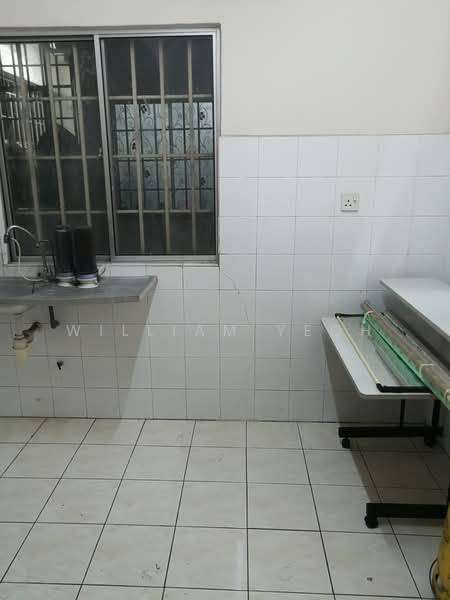 Kondominium untuk Dijual di Prima Setapak Condominium - William Yeoh - Kitchen - PropertyGuru.com.my