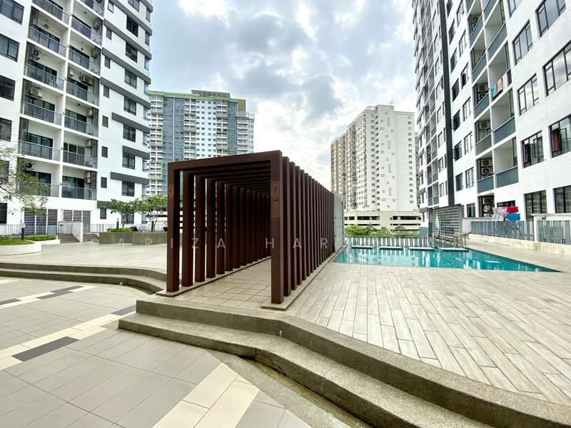 Kondominium untuk Dijual di The Greens @ Subang West - Sariza Hartanah - Exterior - PropertyGuru.com.my