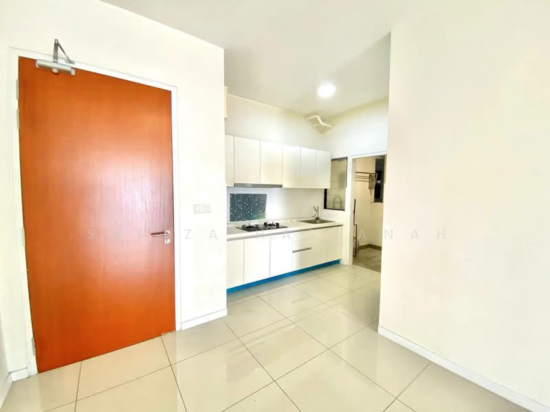Kondominium untuk Dijual di The Greens @ Subang West - Sariza Hartanah - Kitchen - PropertyGuru.com.my