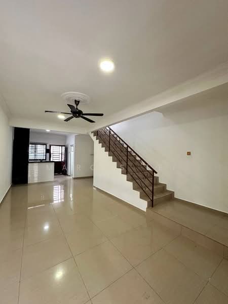 2-storey Terraced House for Sale in Taman Scientex Pasir Gudang (Pasir Gudang) - Marcus Tey - Living Room - PropertyGuru.com.my