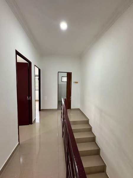 2-storey Terraced House for Sale in Taman Scientex Pasir Gudang (Pasir Gudang) - Marcus Tey - Corridor - PropertyGuru.com.my