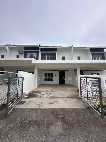 Rumah Teres 2-Tingkat untuk Disewa di Iringan Bayu (Seremban) - Suraya Adha - PropertyGuru.com.my