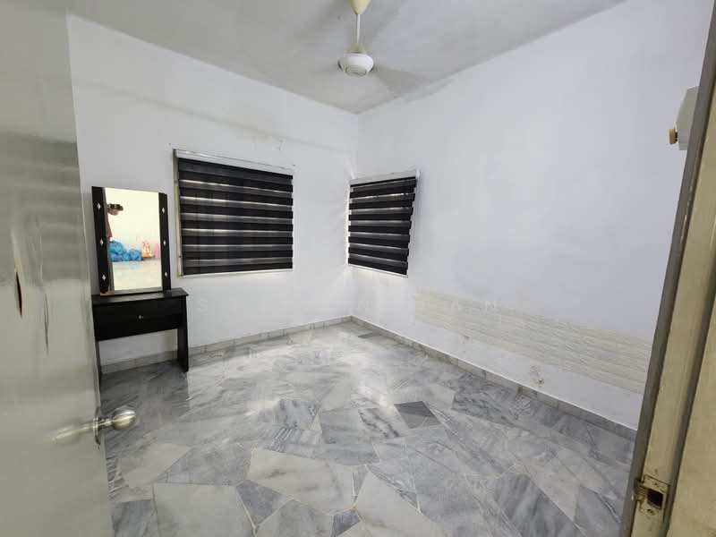 Pangsapuri untuk Disewa di Sri Tanjung - Steven Tan - Second Bedroom - PropertyGuru.com.my