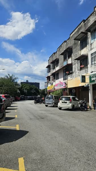 Rumah Flat untuk Dijual di Taman Angsana Hilir - Angie Ong - Exterior - PropertyGuru.com.my