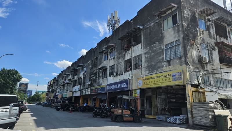 Rumah Flat untuk Dijual di Taman Angsana Hilir - Angie Ong - Exterior - PropertyGuru.com.my