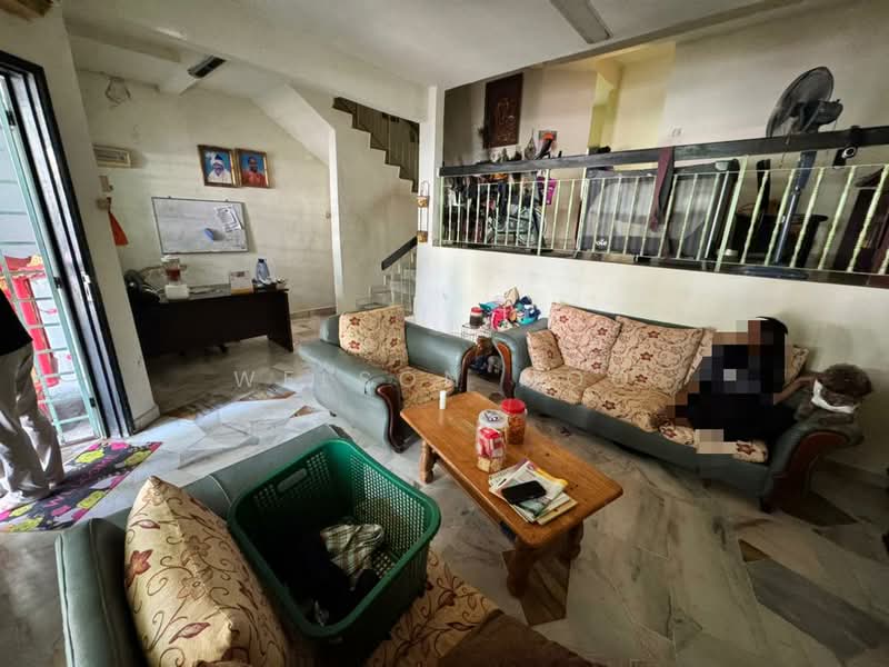 2-storey Terraced House for Sale in Seksyen 5 Wangsa Maju (Wangsa Maju) - Welson Moo - Living Room - PropertyGuru.com.my