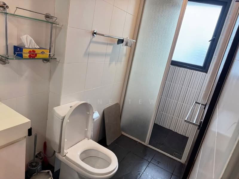 Service Residence for Rent at V@SUMMERPLACE - Rene Tew - Bathroom - PropertyGuru.com.my