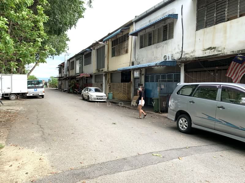 Kilang untuk Disewa di Taman Perindustrian Bukit Serdang (Seri Kembangan) - Brandon Yee - Exterior - PropertyGuru.com.my