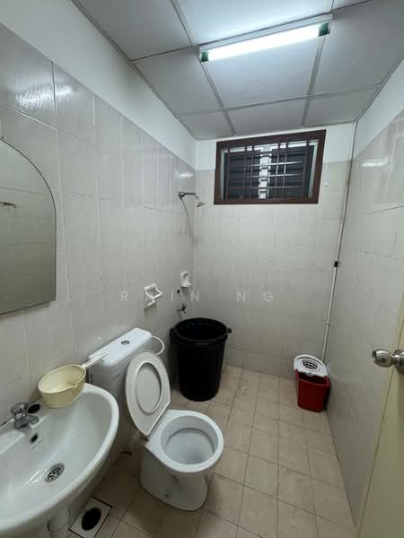 Service Residence for Sale at Nusa Perdana Serviced Apartment - Rain Ng - Bathroom - PropertyGuru.com.my