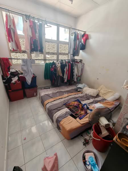 Apartment for Sale at Vista Seri Alam - Kevin Ho - Bedroom - PropertyGuru.com.my