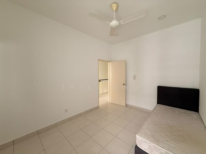 2-storey Terraced House for Sale in M Residence 2 (Rawang) - Tris Jong - Bedroom - PropertyGuru.com.my