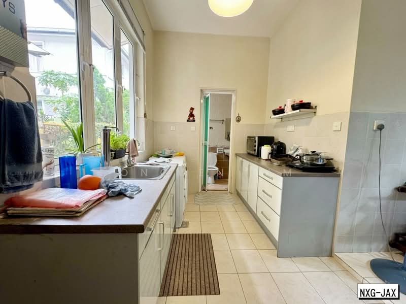 Semi-Detached House for Sale in Setia Damai (Setia Alam) - Yongsen Lim - Kitchen - PropertyGuru.com.my