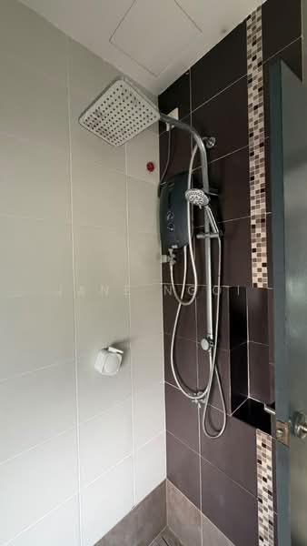 Pangsapuri untuk Disewa di Austin Regency (Pangsapuri Austin Perdana) - Jane Ngoi - Bathroom - PropertyGuru.com.my