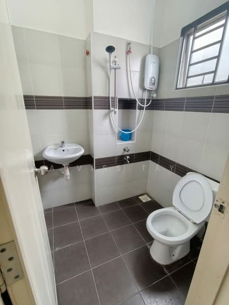 2-storey Terraced House for Sale in Nusa Bayu (Iskandar Puteri (Nusajaya)) - Alviss Tay - Bathroom - PropertyGuru.com.my