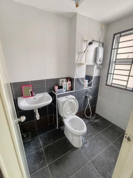 2-storey Terraced House for Sale in Nusa Bayu (Iskandar Puteri (Nusajaya)) - Alviss Tay - Bathroom - PropertyGuru.com.my