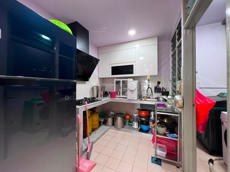 Pangsapuri untuk Disewa di Idaman Senibong - Daniel Tey - Kitchen - PropertyGuru.com.my