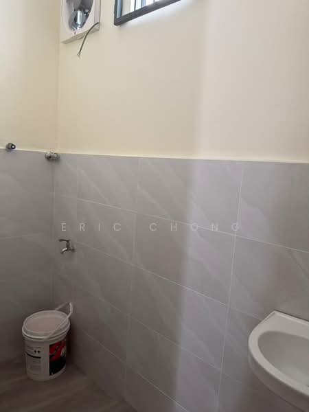 1-storey Terraced House for Rent in Taman Permata (Seremban) - Eric Chong - Bathroom - PropertyGuru.com.my