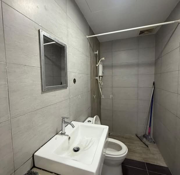 Kediaman Servis untuk Disewa di Arte Plus - Eva Yap - Bathroom - PropertyGuru.com.my