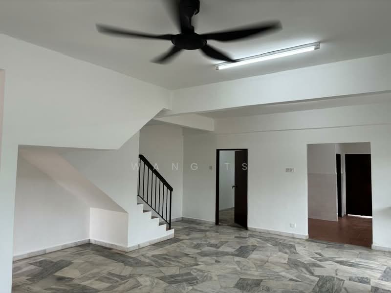 Rumah Berkembar untuk Dijual di Bandar Aman Jaya (Sungai Petani) - Wang TS - Living Room - PropertyGuru.com.my
