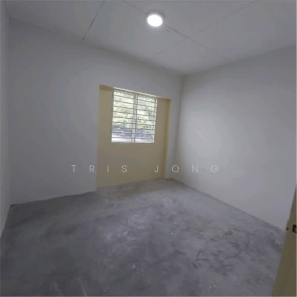 Terraced House for Rent in Taman Bukit Rawang Jaya (Rawang) - Tris Jong - Interior - PropertyGuru.com.my