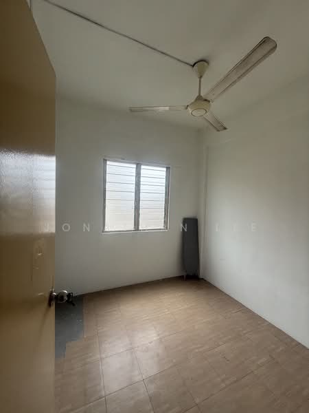 Flat for Sale at Melati - Jonathan Lee - Interior - PropertyGuru.com.my