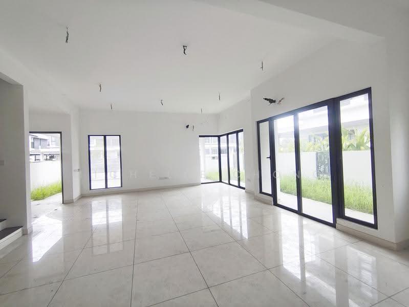Semi-Detached House for Sale in Elmina (Shah Alam) - Michelle Chong - Living Room - PropertyGuru.com.my