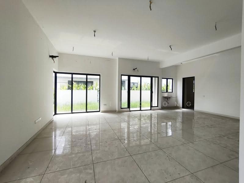 Semi-Detached House for Sale in Elmina (Shah Alam) - Michelle Chong - Living Room - PropertyGuru.com.my