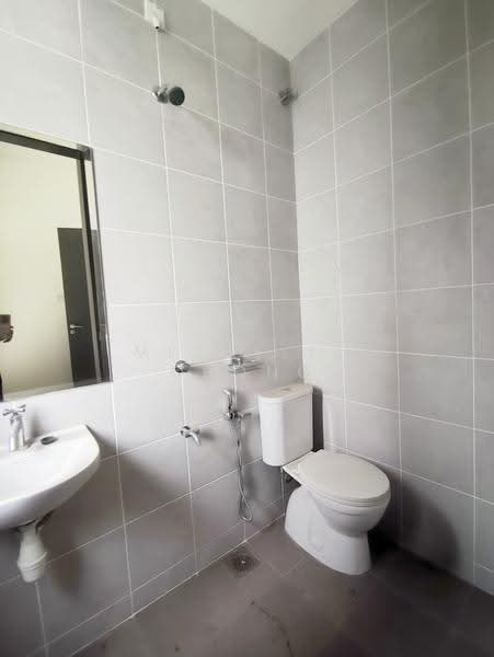 Semi-Detached House for Sale in Elmina (Shah Alam) - Michelle Chong - Bathroom - PropertyGuru.com.my