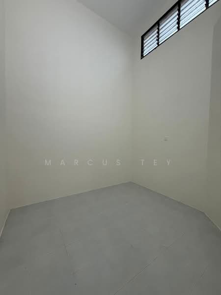 1-storey Terraced House for Sale in Taman Saleng Gaya (Kulai) - Marcus Tey - Interior - PropertyGuru.com.my