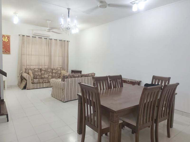 2-storey Terraced House for Sale in Denai Alam (Shah Alam) - Michelle Chong - Living Room - PropertyGuru.com.my