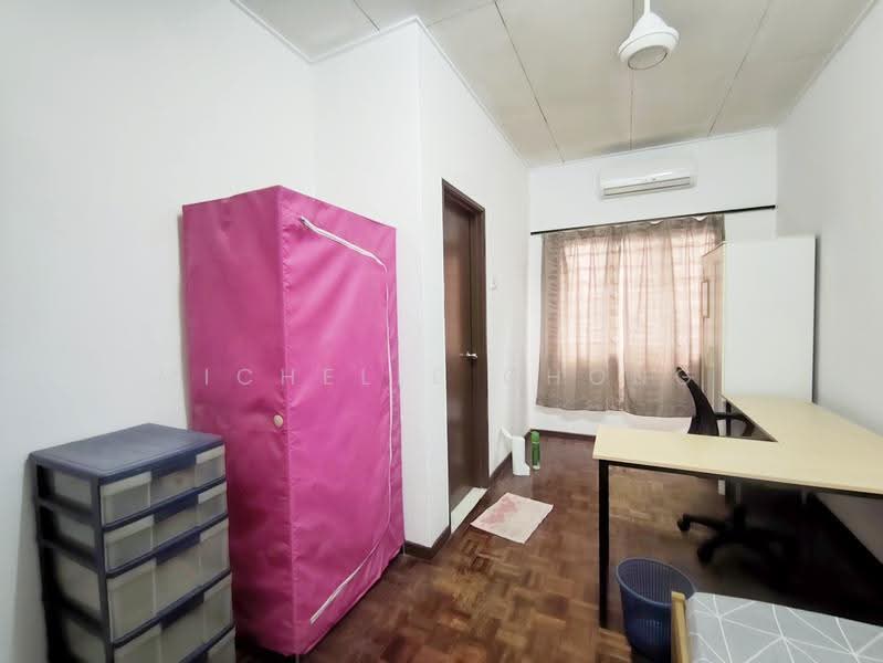 2-storey Terraced House for Sale in Denai Alam (Shah Alam) - Michelle Chong - Interior - PropertyGuru.com.my