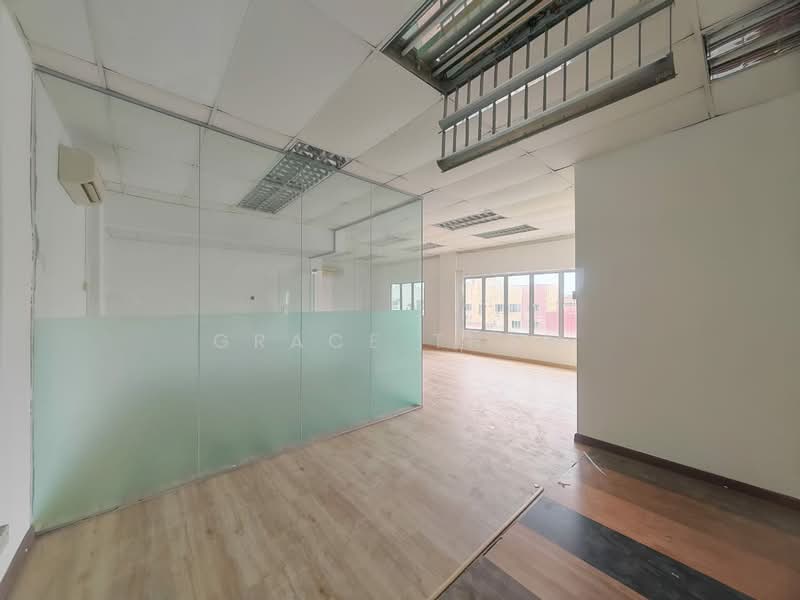 Semi-D Factory for Rent in Balakong (Selangor) - Grace Tham - Interior - PropertyGuru.com.my