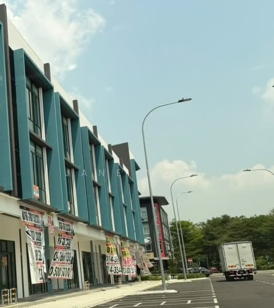 Shop / Office untuk Disewa di Bandar Baru Permas Jaya (Permas Jaya) - Jane Ngoi - PropertyGuru.com.my