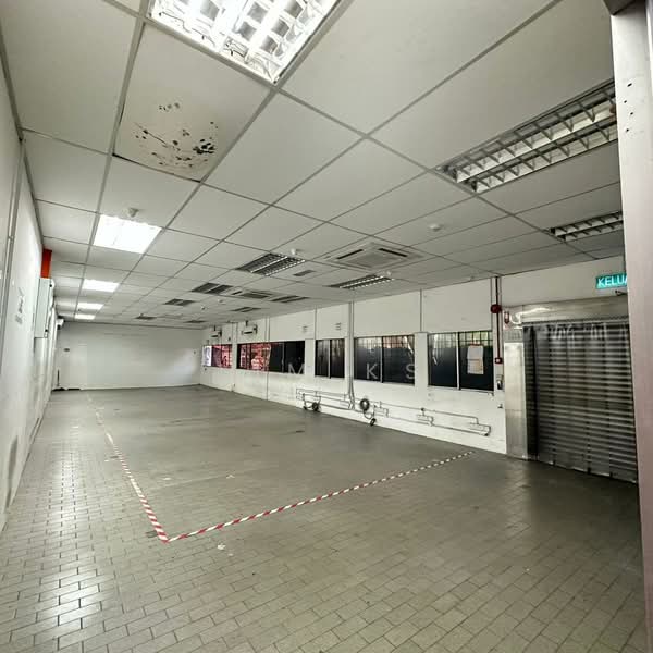 Warehouse for Rent in Seksyen 27 (Shah Alam) - LIM KS - Interior - PropertyGuru.com.my