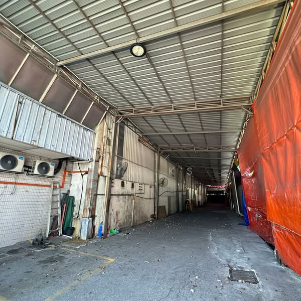 Warehouse for Rent in Seksyen 27 (Shah Alam) - LIM KS - Exterior - PropertyGuru.com.my