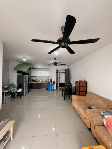 Kediaman Servis untuk Dijual di D'Ambience Residences (Pangsapuri Ikatan Flora) - Coco Lee - Living Room - PropertyGuru.com.my