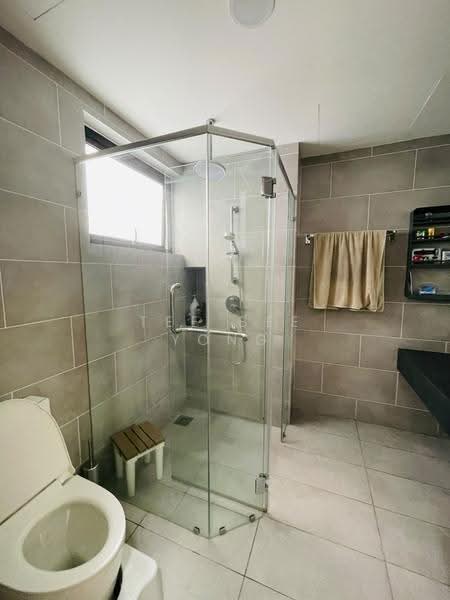 Service Residence for Sale at The Tropika - Tee Bee Yong - Bathroom - PropertyGuru.com.my