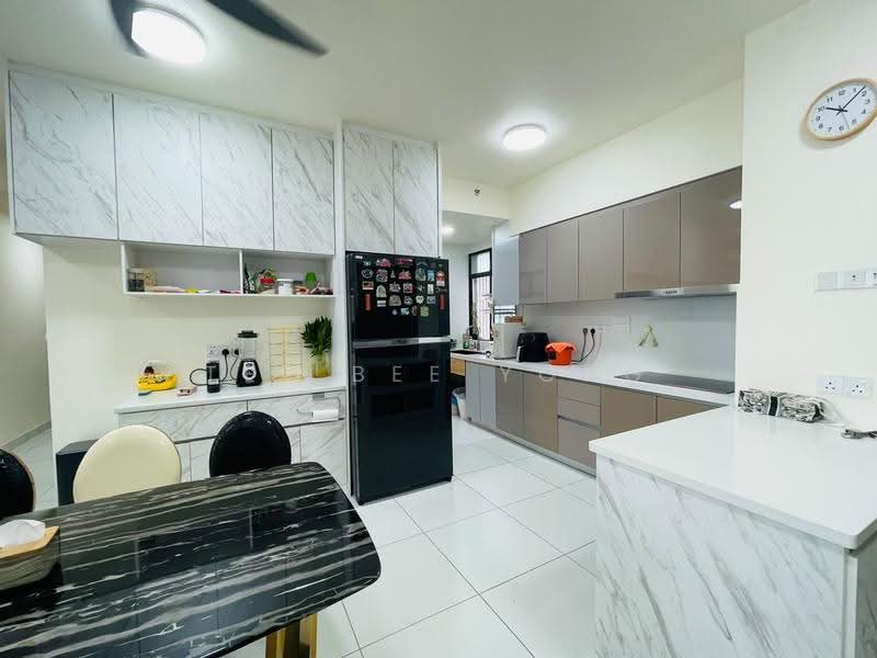 Service Residence for Sale at The Tropika - Tee Bee Yong - Kitchen - PropertyGuru.com.my