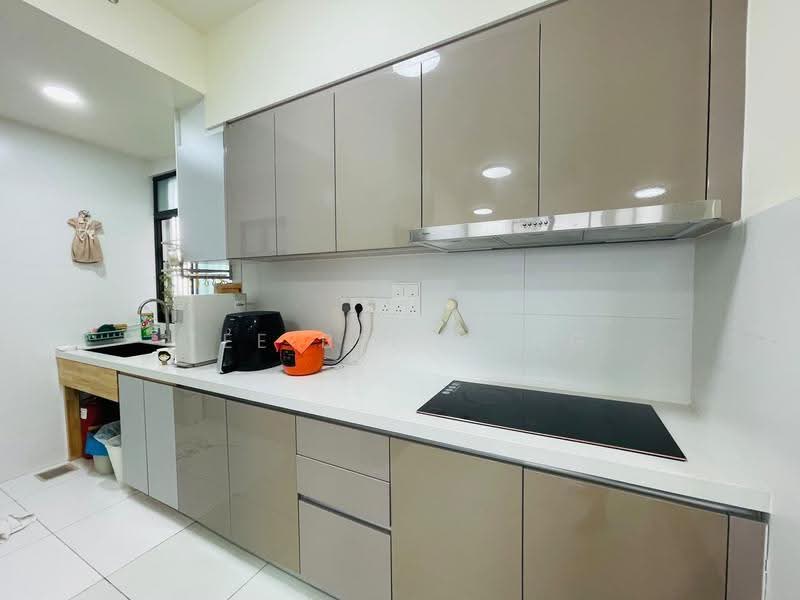 Service Residence for Sale at The Tropika - Tee Bee Yong - Kitchen - PropertyGuru.com.my