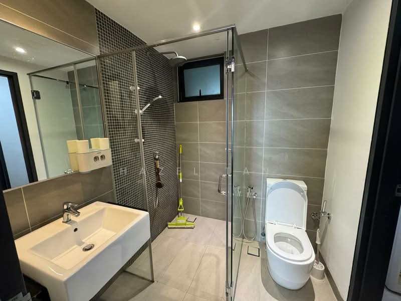 Pangsapuri untuk Dijual di V Residence Suites @ Sunway Velocity - Hazel Tan - Bathroom - PropertyGuru.com.my