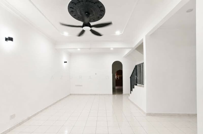 Rumah Teres 2-Tingkat untuk Dijual di Sungai Petani (Kedah) - Azura Ghani - Living Room - PropertyGuru.com.my