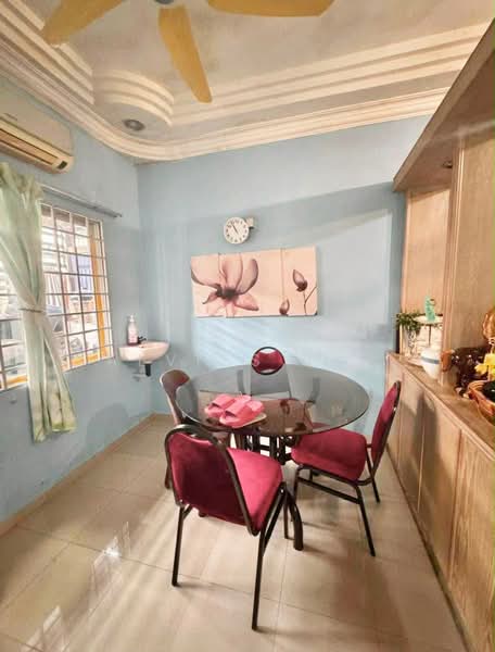Rumah Teres 1-Tingkat untuk Dijual di Taman Universiti (Skudai) - Alviss Tay - Dining Room - PropertyGuru.com.my