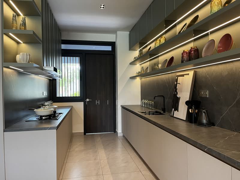 Rumah Teres 2-Tingkat untuk Dijual di Kota Kemuning (Shah Alam) - Thien . - Kitchen - PropertyGuru.com.my
