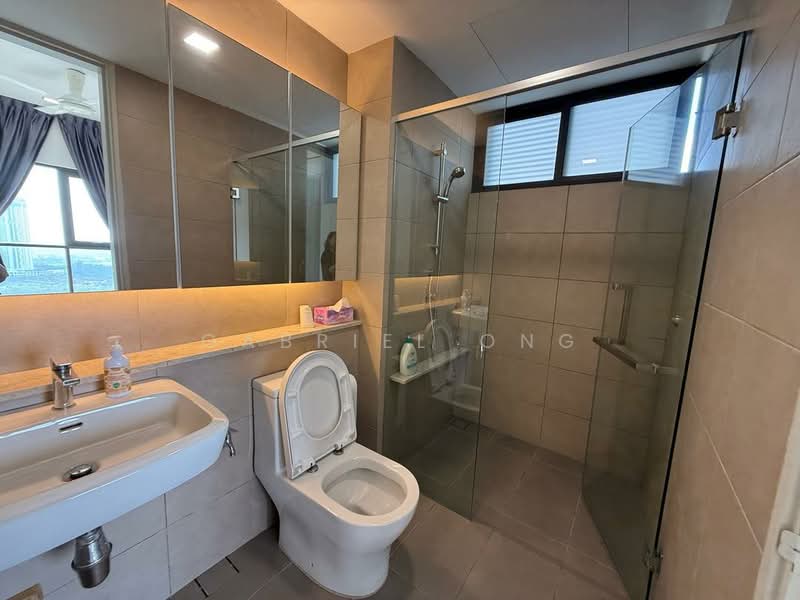 Pangsapuri untuk Disewa di Senibong Cove - The WaterEdge Residences - Gabriel Ong - Bathroom - PropertyGuru.com.my